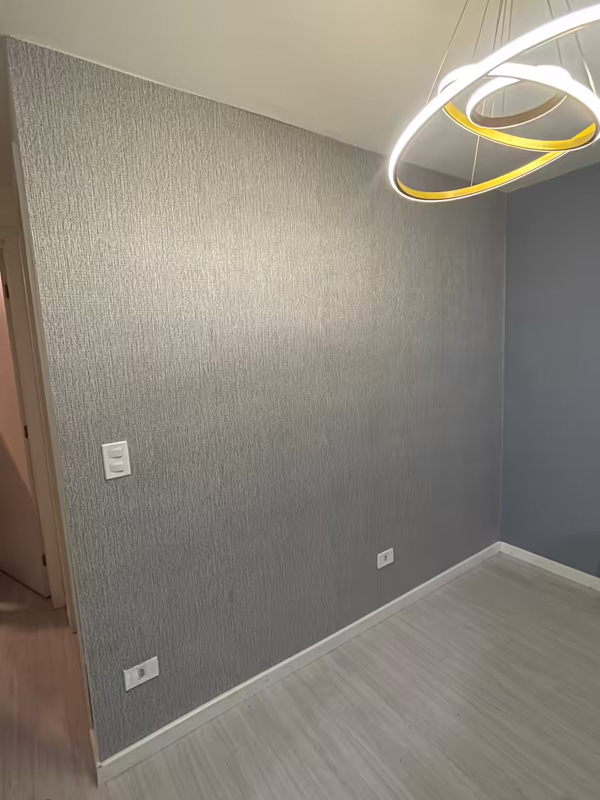 Mural infantil integrado ao ambiente de berço